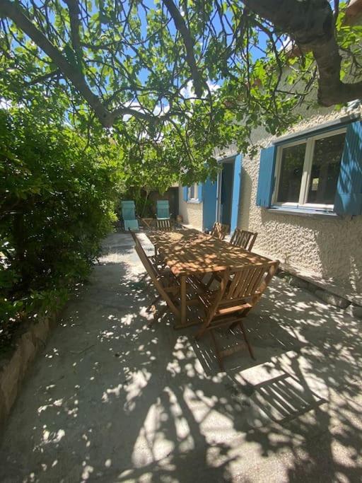 A L'Ombre Du Figuier ! Maisonnette Jardin / Parking / Proche Mer Frontignan Exterior photo